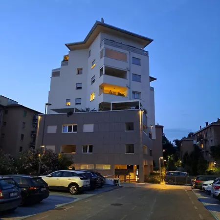 Ferienwohnung White Roses- Free Park Mazzini Sant'Orsola Bologna Exterior foto
